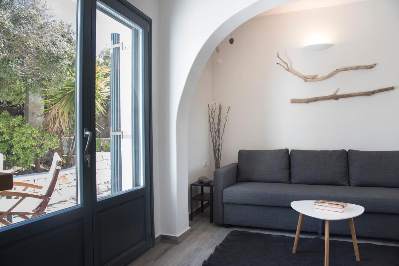 White New 1Bd House With Private Jacuzzi In Isterni Villa Isterni  Exterior foto